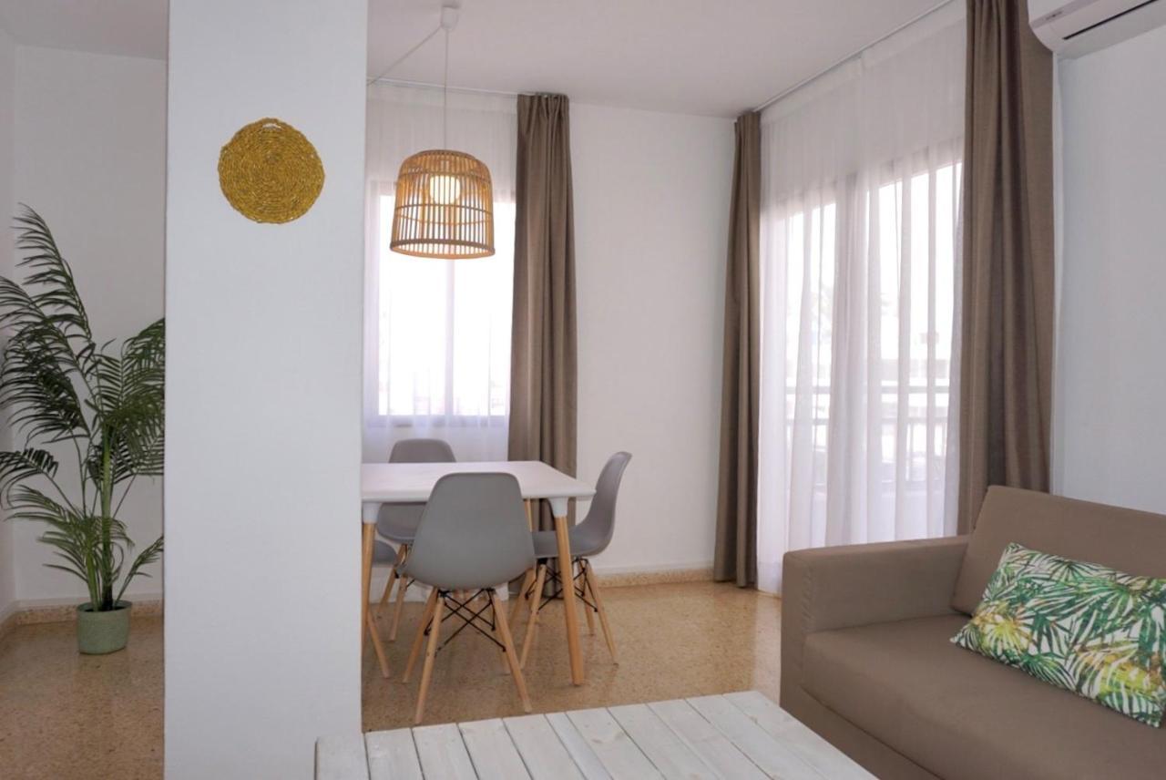 Los Escondidos Ibiza Suites Platja d'en Bossa Exterior foto
