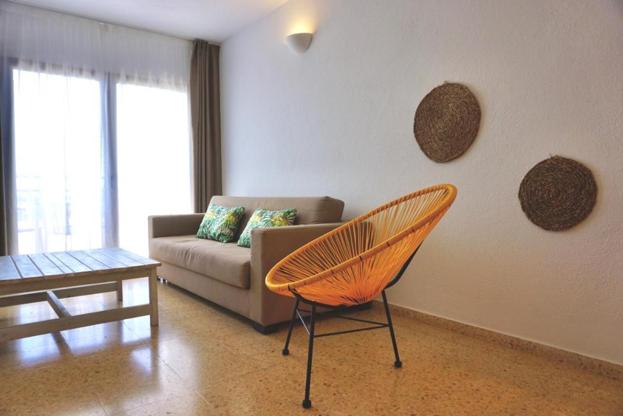 Los Escondidos Ibiza Suites Platja d'en Bossa Exterior foto