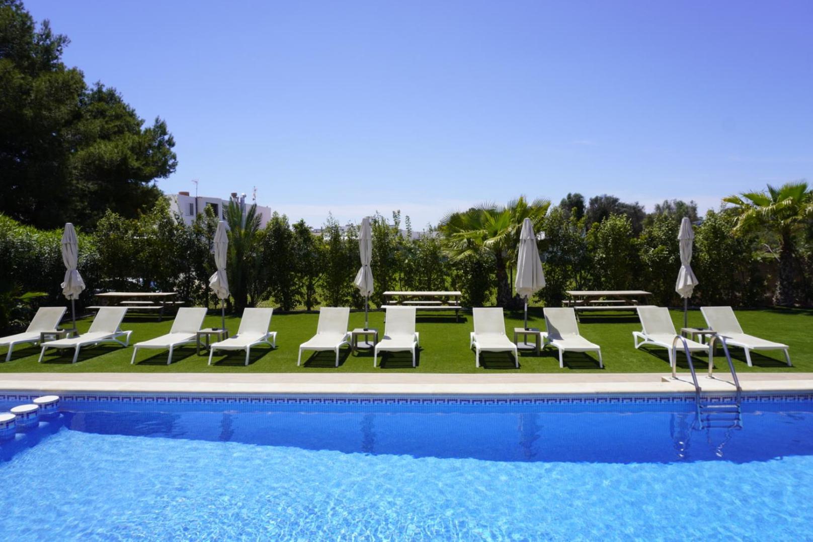 Los Escondidos Ibiza Suites Platja d'en Bossa Exterior foto