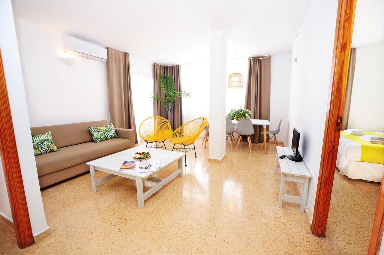 Los Escondidos Ibiza Suites Platja d'en Bossa Exterior foto